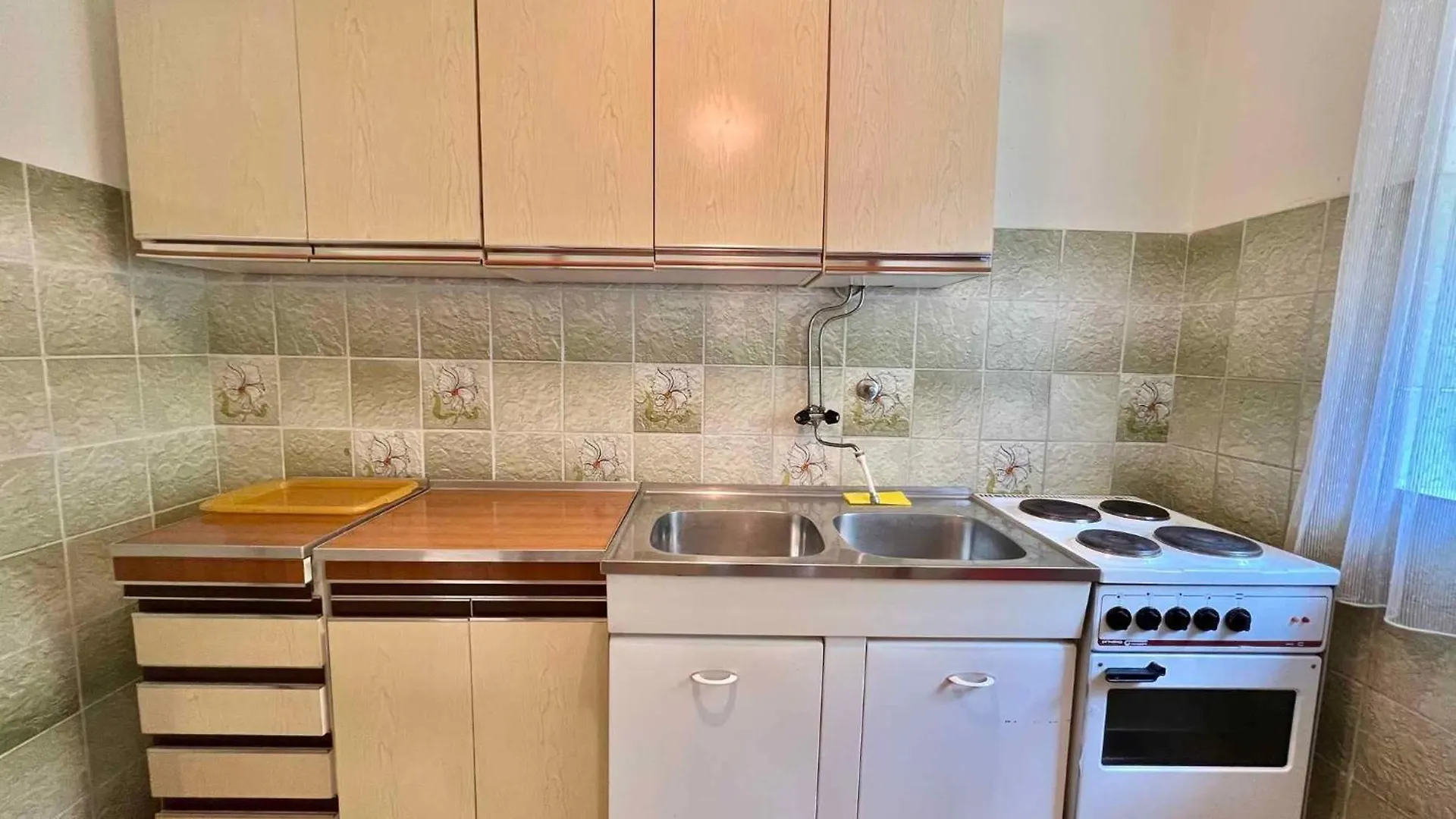 Apartment In Dramalj 45035