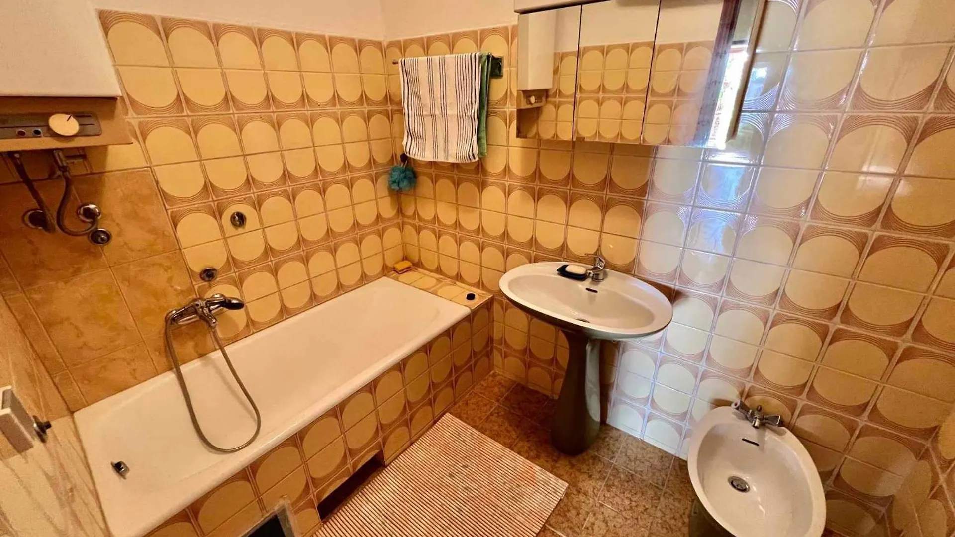 Apartment In Dramalj 45035
